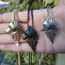 Load image into Gallery viewer, Black Wolfhead Pendant