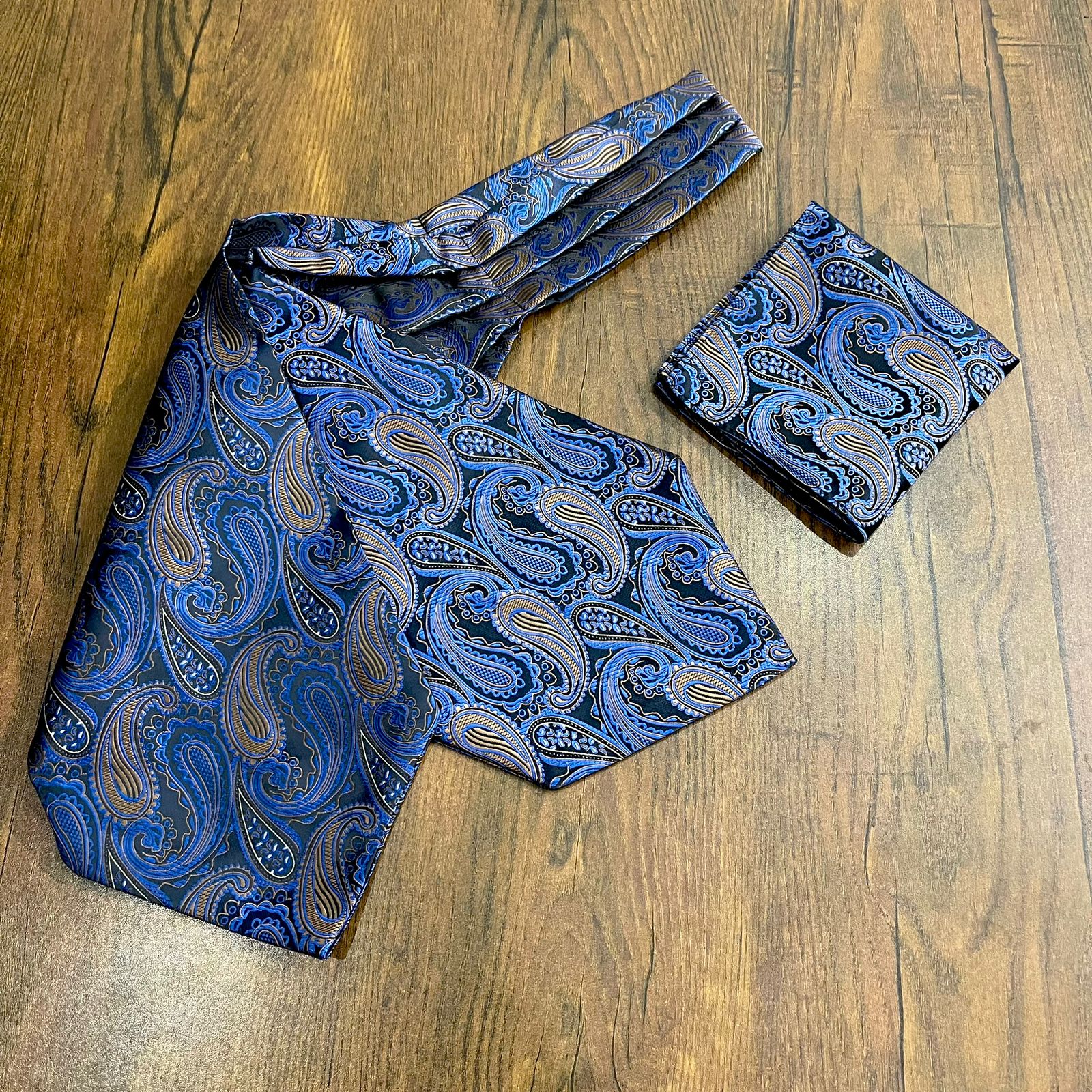 golden floral ascot tie online in pakistan