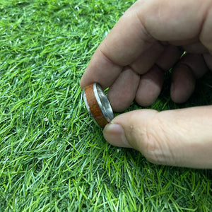 Wood Grain Titanium Ring (Silver)