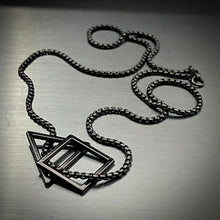 Load image into Gallery viewer, black pendant with chain in pakistan