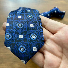 Load image into Gallery viewer, Dark Blue Pattern Slim Neck Tie