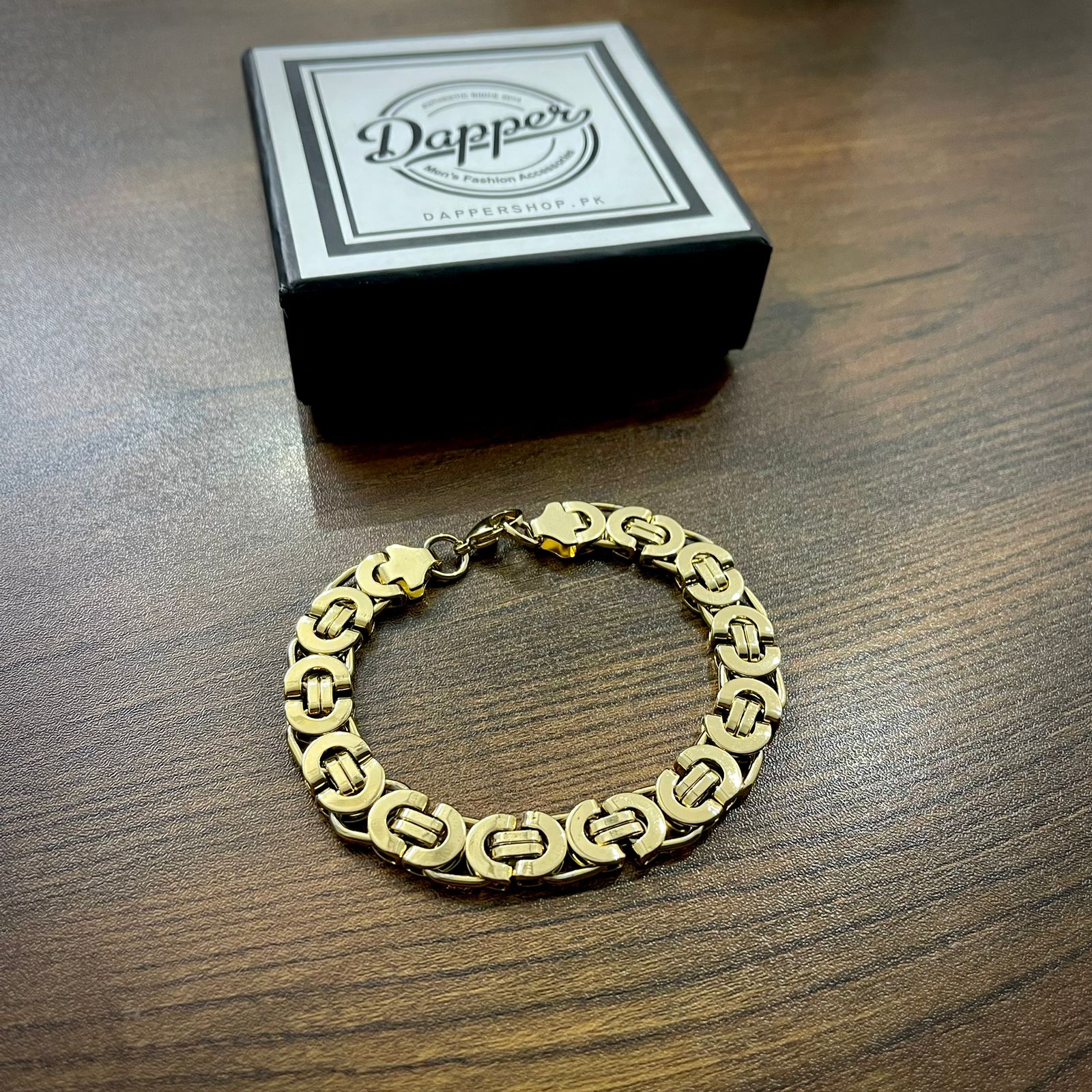 golden bracelet for men in pakistan