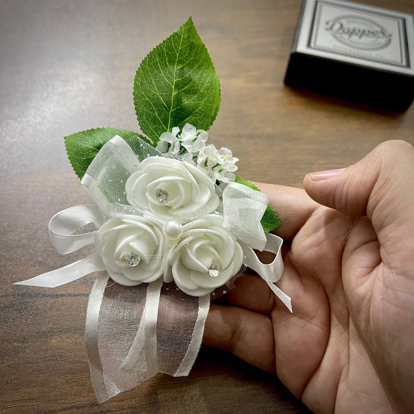 White Flower Leaf Wedding Corsage For Men