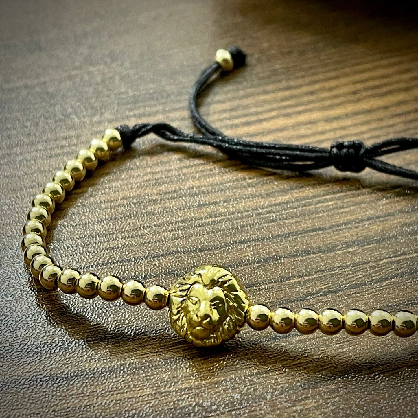 Gold Lion Head Beads Bracelet