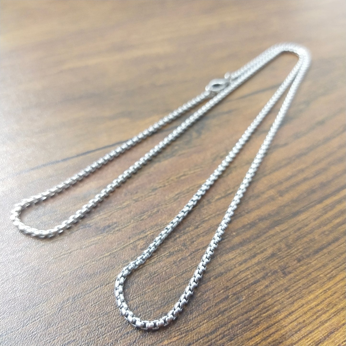 2mm thin Silver round box chain necklace for men online in Pakistan