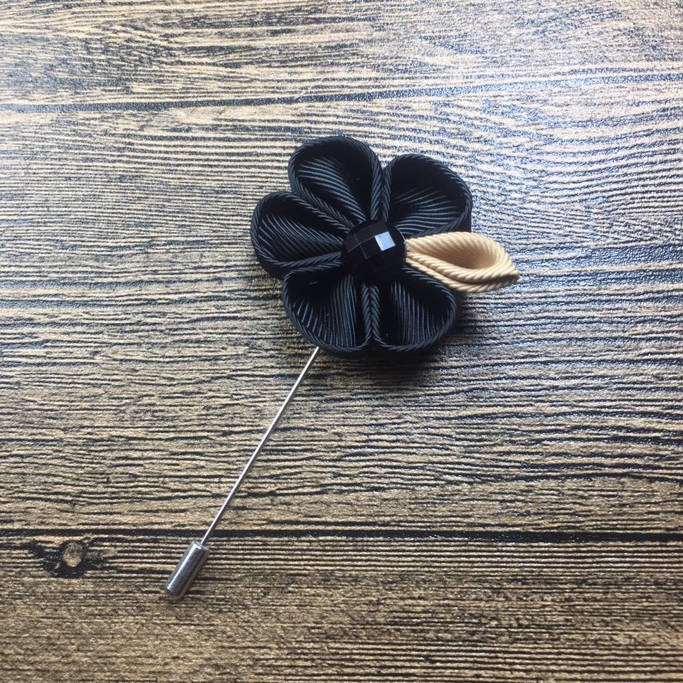 black flower lapel pin brooch online in pakistan