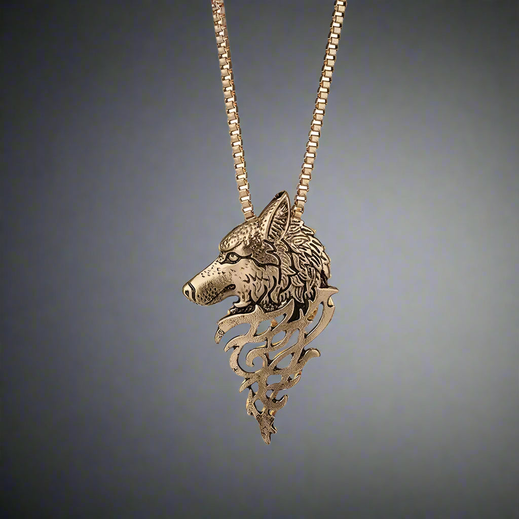 golden wolf head pendant necklace for men Pakistan