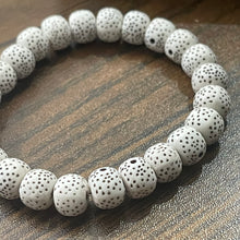 Load image into Gallery viewer, Natural white star sea beads bracelet for men women in pakistan