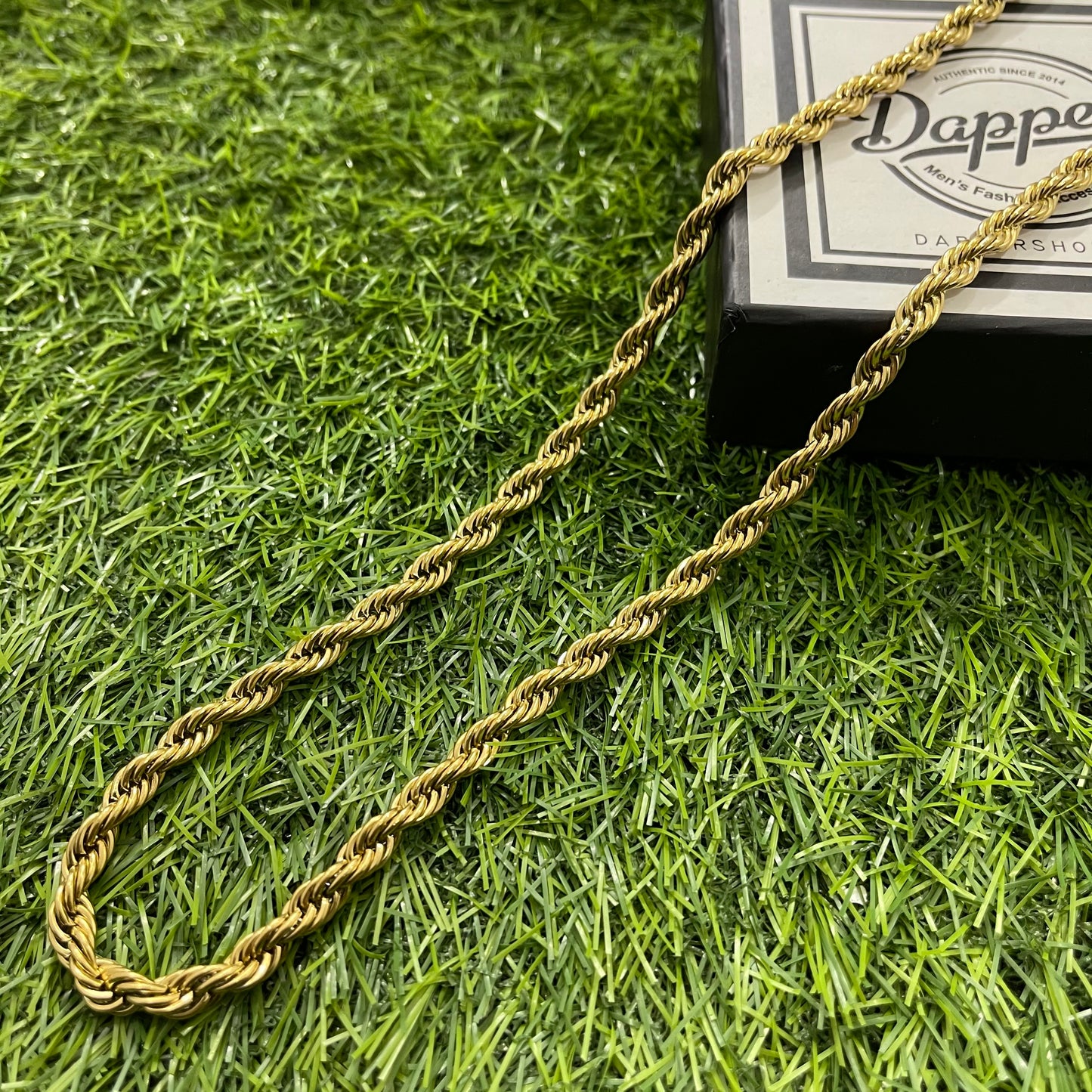 6mm golden twisted rope neck chain for men in pakistan