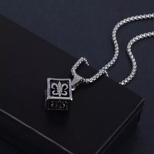 Antique Silver Leaf Cubical Pendant Necklace