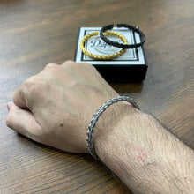 Load image into Gallery viewer, Men&#39;s Kara Bracelet In Pakistan